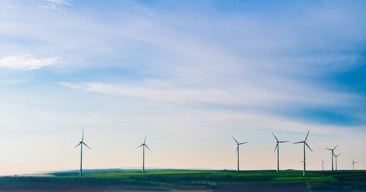 Windmühlen Vor einem Sonnenuntergang